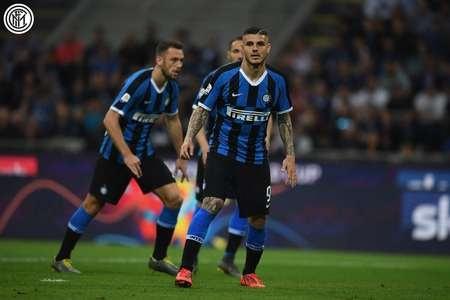 巴萨官方：阿劳霍因胃部感染病毒缺阵；佩德里获得医疗许可（巴萨通报：阿劳霍因胃肠病毒缺席，佩德里已获医疗许可）