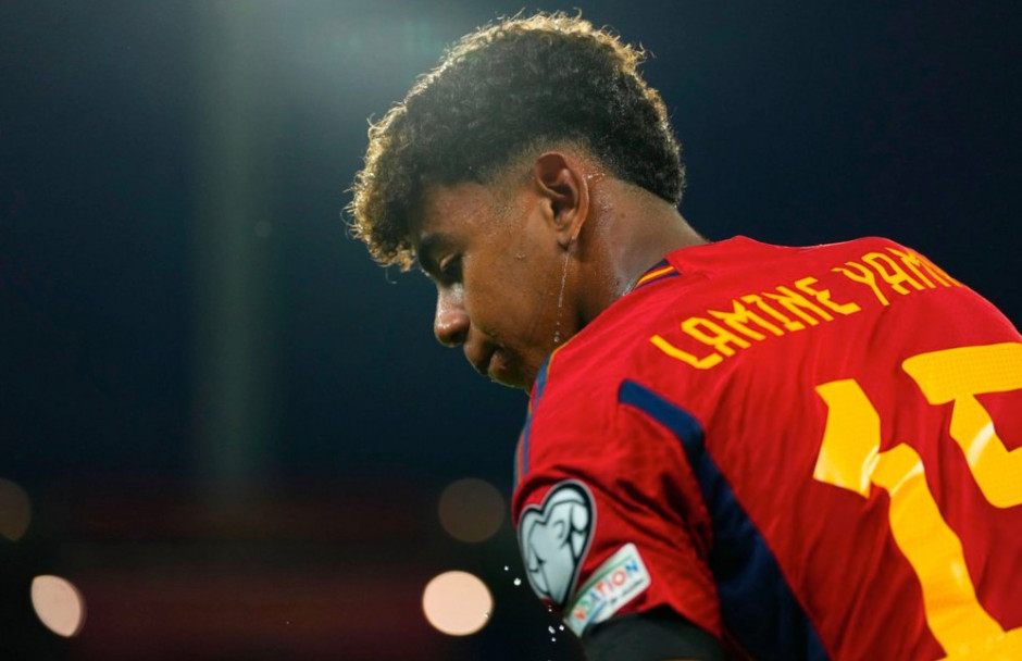 全市场：米兰正在寻找中锋，有意菲尔克鲁格和瑟洛特（据全市场，米兰寻锋瞄准菲尔克鲁格和瑟洛特）