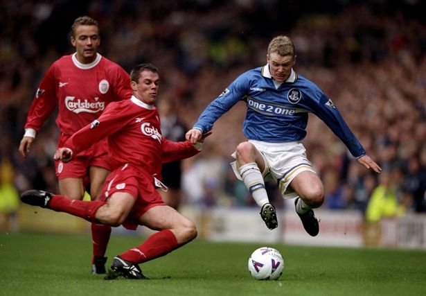 英超积分榜更新：曼城榜首压力加大,（英超最新积分形势：曼城领跑但压力陡增）