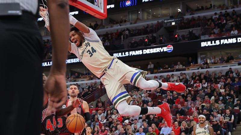 川超凉山队为飞踢裁判道歉：将加强管理，涉事球员交公安处理（川超凉山队就飞踢裁判事件致歉：将强化管理，涉事球员移交警方处理）