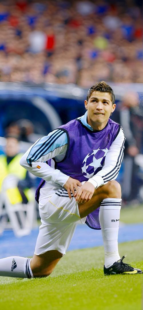 阿劳霍遭遇心理问题，乌拉圭队表支持：我们与你同在（阿劳霍面临心理困扰，乌拉圭队力挺：始终与你同在）