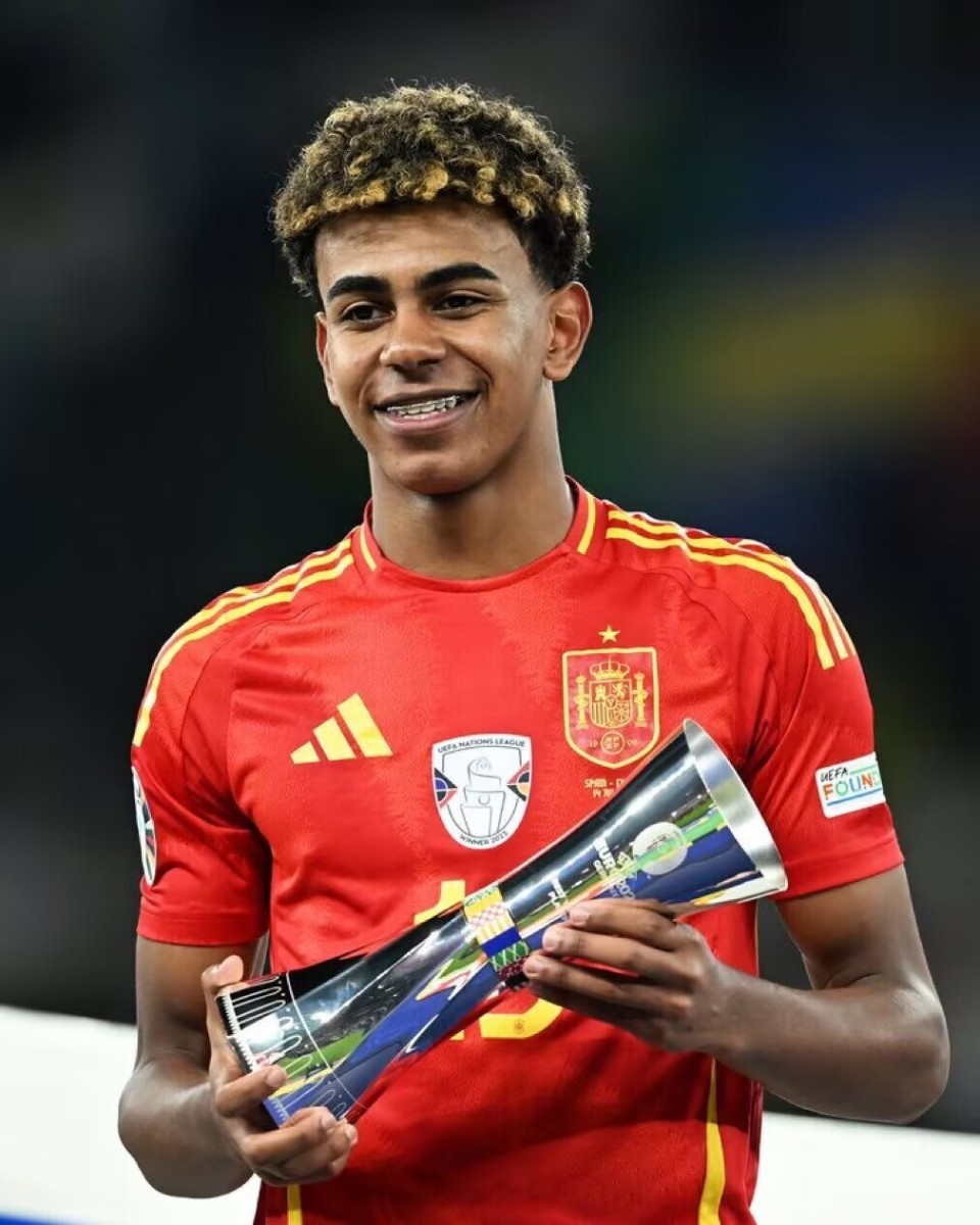 米体：伊尔迪兹续约谈判陷入僵局，切尔西皇马等队关注事态（米体：伊尔迪兹续约谈判停滞，皇马、切尔西等队密切关注）