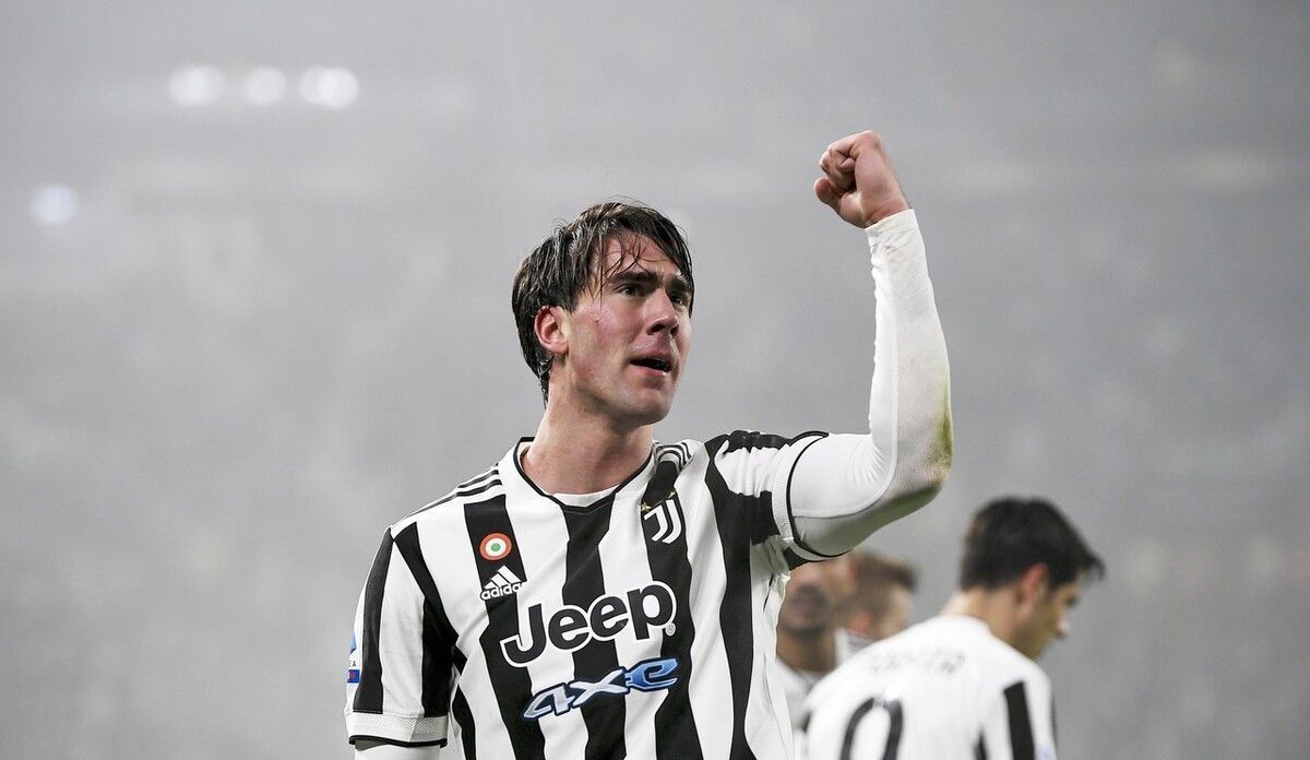 刚收获个人西甲首助😓阿诺德在对阵毕巴的比赛中受伤下场（刚献西甲生涯首助，阿诺德对毕巴比赛伤退）