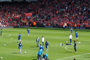 世体：佩德里缺席巴萨赛前合练，确定无缘欧冠客战切尔西（世体：佩德里未参与巴萨赛前训练，确认无缘欧冠客场对阵切尔西）