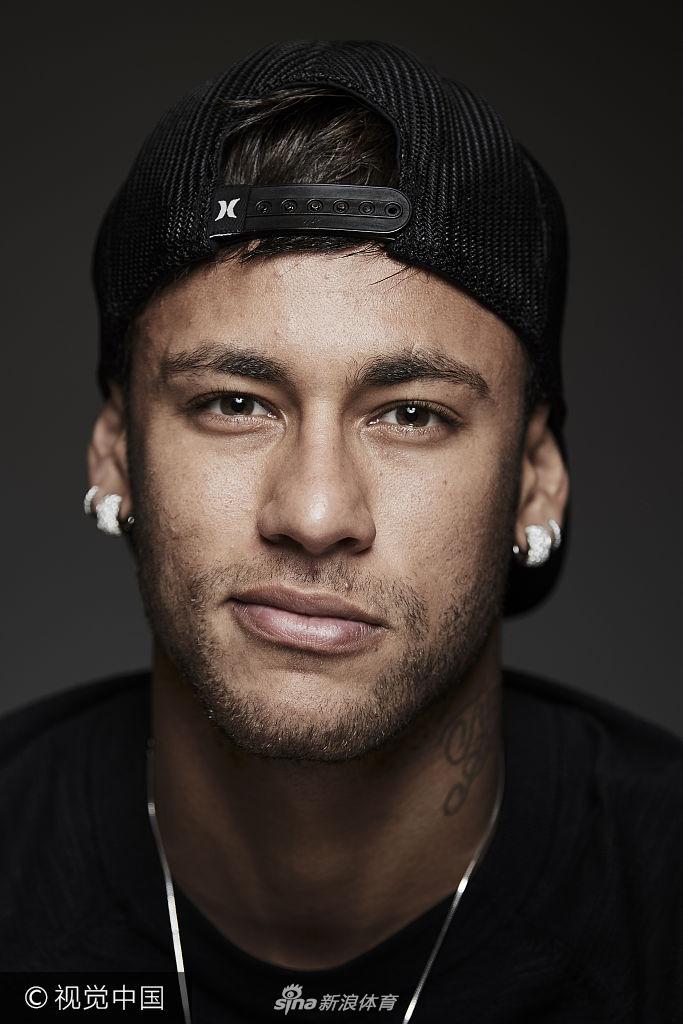 记者：曼联中意格伊但不会在1月追逐，因为无法保证欧冠资格（记者：曼联看中格伊，但因无法确保欧冠资格，1月不会出手）