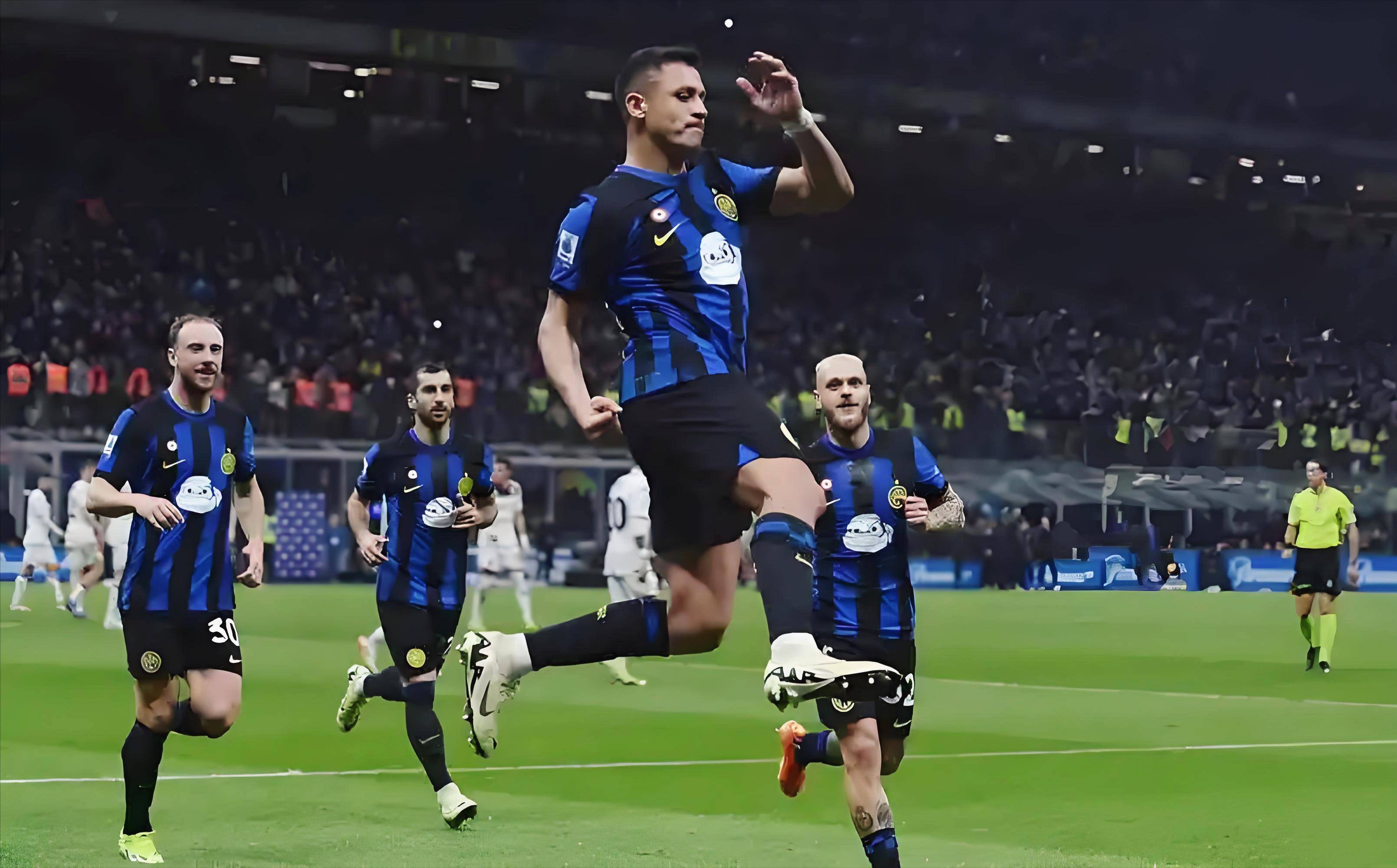 外线手感糟糕！鲍尔&米勒三分合计17投3中（外线低迷！鲍尔、米勒三分合计17投仅3中）